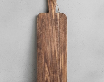 Großes Schneidebrett 60 cm aus Akazienholz massiv | Servierbrett & Charcuterie Board | Küchenbrett | Geschenk zur Einweihung