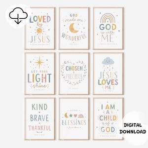 Conjunto de 9 pôsteres cristãos infantis com versículos bíblicos: Jesus me ama, Filho(a) de Deus, arte de parede em tons pastel para quarto de bebê, download digital, decoração para quarto infantil.