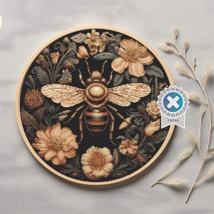 Golden honeybee - Digital Cross Stitch Pattern PDF, bee cross stitch, floral cross stitch, insects cross stitch, embroidery trendy