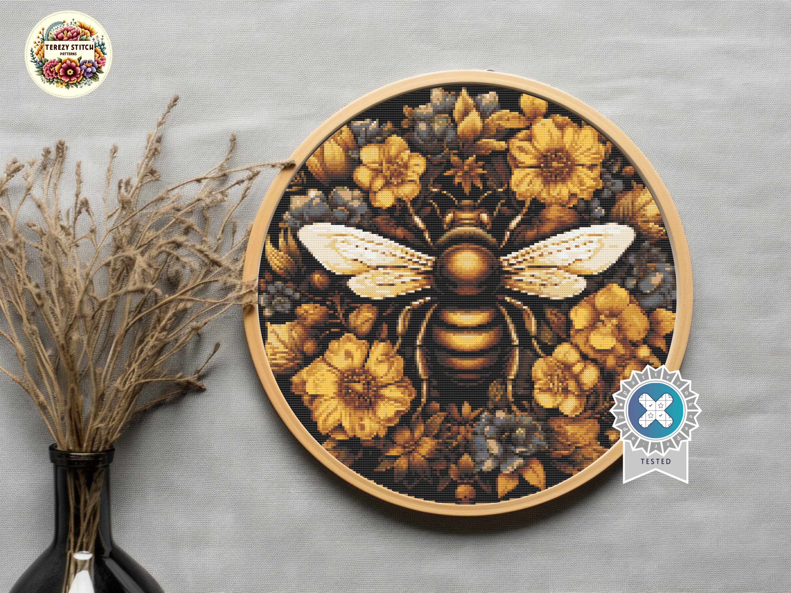 花柄ミツバチのクロスステッチパターン：昆虫刺繍（PDFパターン