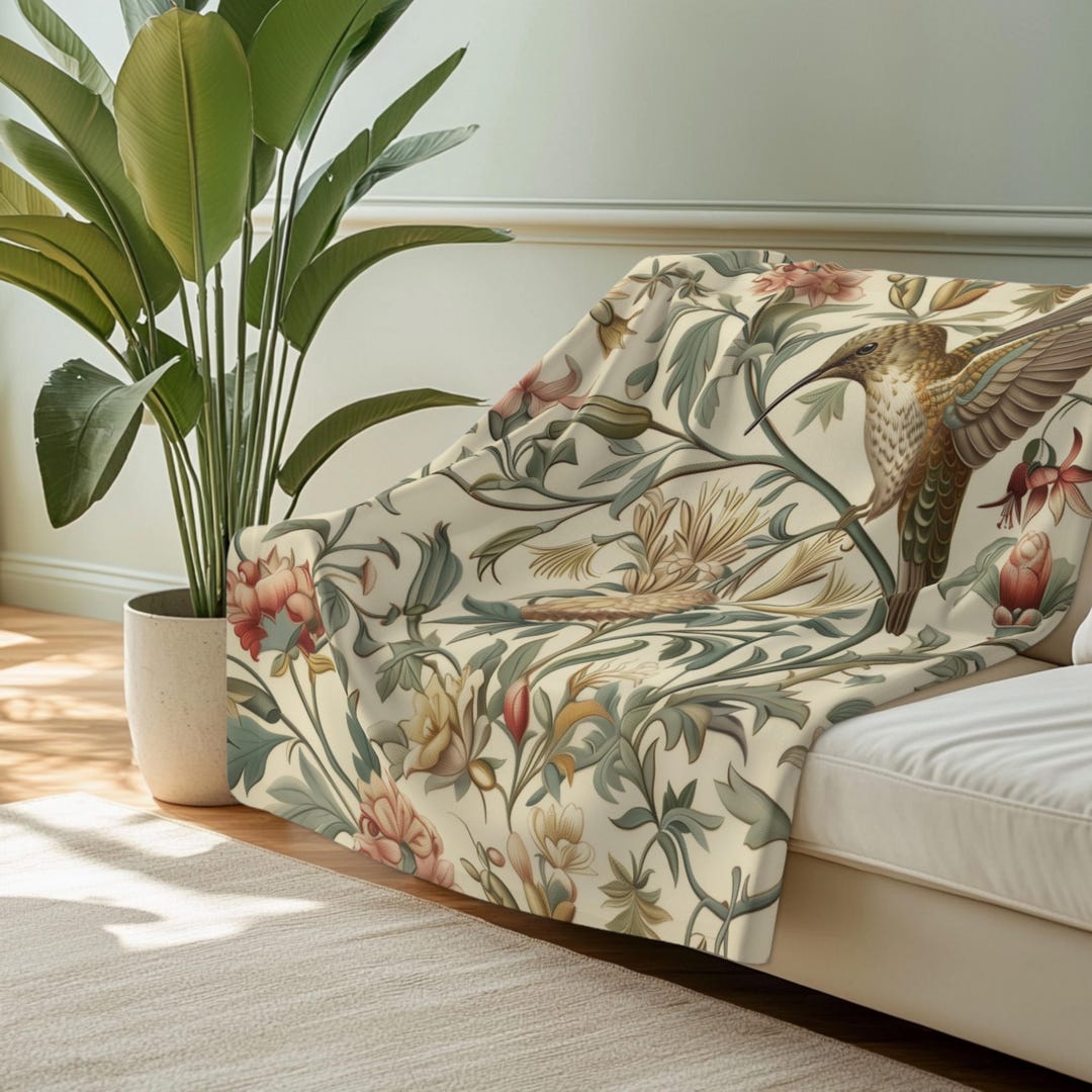 William Morris Hummingbird Throw Blanket: Vintage Style Floral Cottage ...