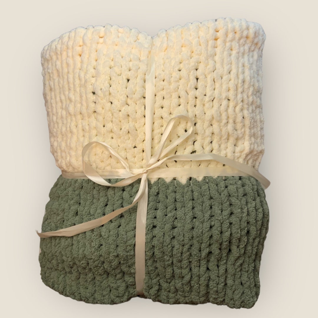 Sage and Cream Chunky Knit Blanket, Chunky Throw, Hand Knit Blanket