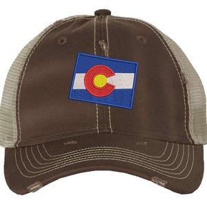 Distressed Colorado Trucker Hat – Embroidered State Flag, Patriotic Mesh Strapback Cap