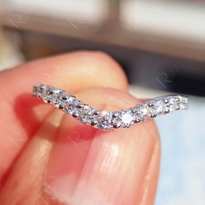 Moissanite Curved Wedding Band For Ring, Minimalist Stacking Curve Anniversary Band, White Gold Contour Matching Band