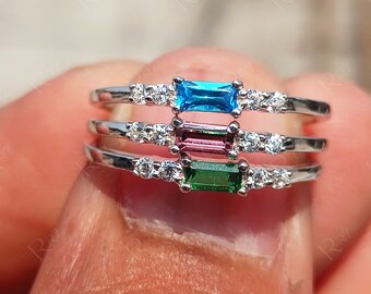 Baguette Birthstone Stacking Ring, Alexandrite Aquamarine Emerald Baguette Minimalist Ring, Dainty Baguette Ring, Anniversary Rings Mom