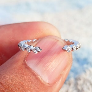 Schwimmende Blase Moissanit Band, Runde Stein offene Ehering, Spacer stapelbare Ringe, Single Prong Braut passende Band, Jubiläumsband