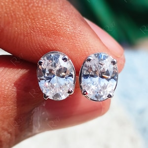 Oval Cut Moissanite Studs, Oval Cut Solitaire Stud Earrings, Single Stone Earrings, 10K Gold & Silver Anniversary Studs, Classic Earrings