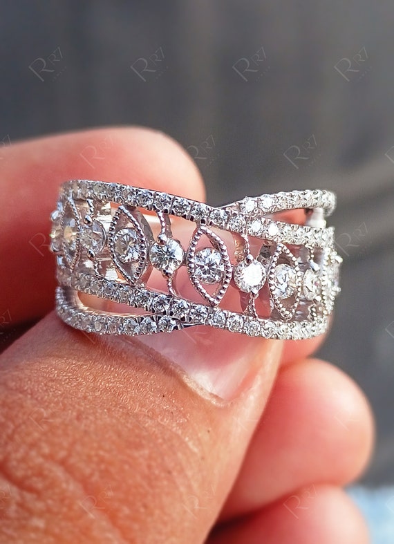Statement anniversary rings discount