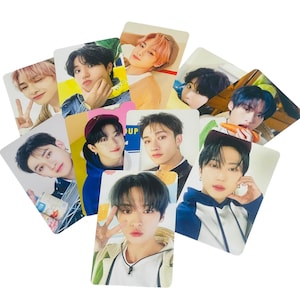 Stray Kids [Offiziell] 2023 Jahreszeiten Grüße Fotokarte PC Changbin Han Bangchan Leknow IN