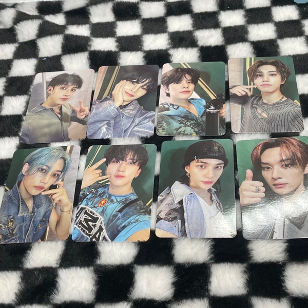 Stray Kids [Official] 樂 Rock Star Nemoz Ver. Photocard PC Lalalala, Felix Changbin Hyunjin Bangchan Leeknow perfect Christmas gift for Stays