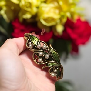Lily of the Valley Barrette - Etsy display picture 2