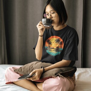 Vintage Sunset design twist with multisun T-shirt