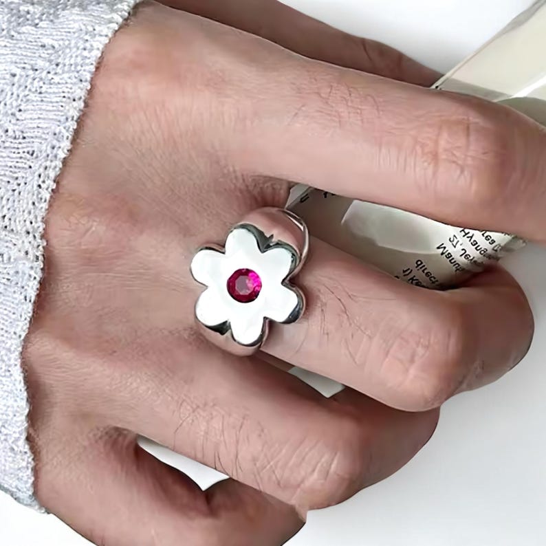 Chunky Flower Ring, Silver Modern Design Ring, Drip Statement Ring