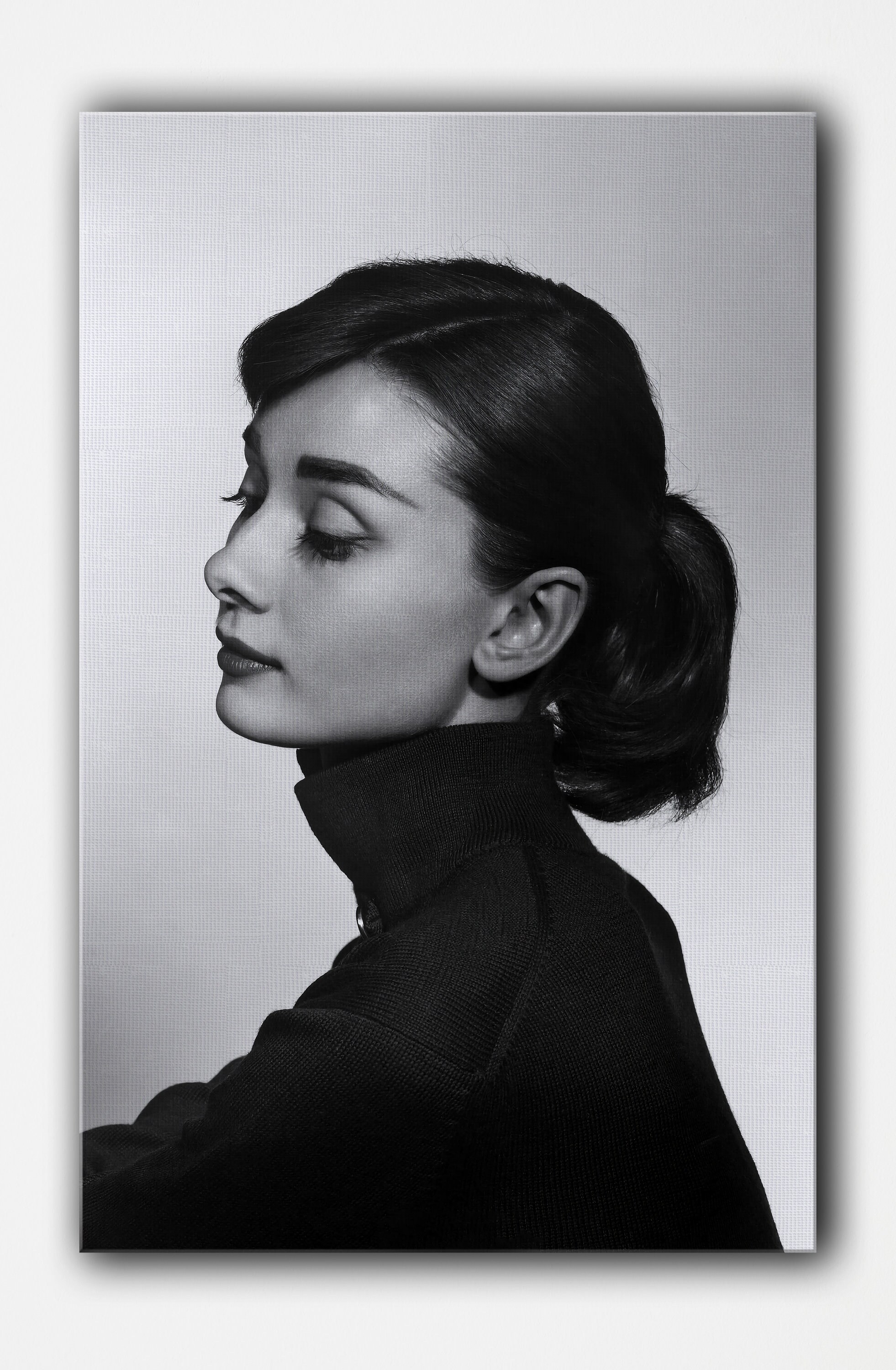 Audrey Hepburn Canvas Wall Art, Audrey Hepburn Black and White Canvas Wall Decor