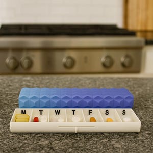 Diamond Texture Slim 3D Printed Pill Case