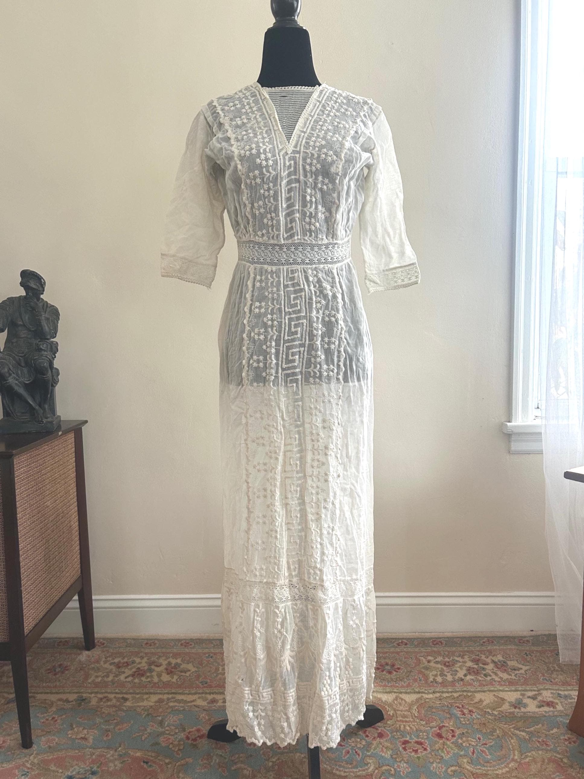 Antique Edwardian 1900's Lawn Embroidered Dress