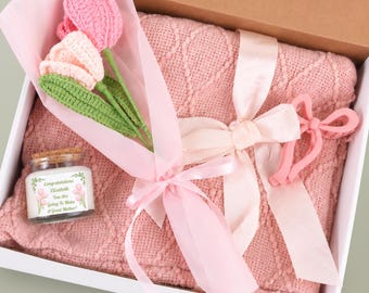 Expectant Mom Blush & Bloom Gift Set, Personalized Candle with Blanket, Pregnancy Gift Basket