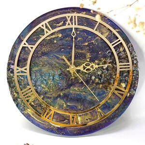 Orologio da parete Galaxy in resina da 12 pollici / Opera d'arte di lusso realizzata a mano, quadrante romano dorato