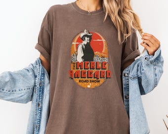 Country music graphic tee shirt festival Tee Distressed vintage style raised on 90s country  oversized country concert  nashville girls trip