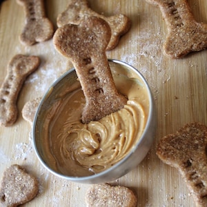 Peanut Pupper Dog Cookies & Training Treats - All Natural, Healthy Dog Cookies/Biscuits/Training Treats (Made in Ontario, Canada)