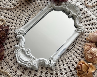 Vintage fransk lantlig Shabhy chic-spegel