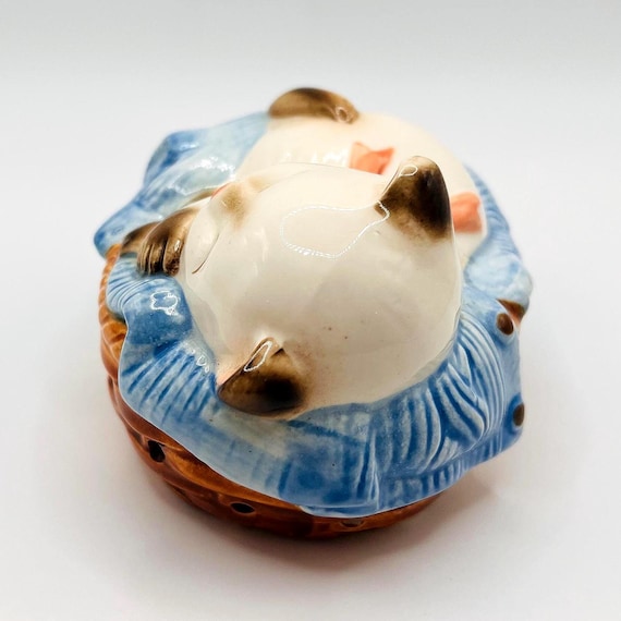Vintage Avon Ceramic Siamese Cat Potpourri Sachet: Made in Japan