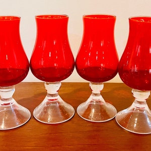 Four Vintage Ruby Red Appertif Cordial Glasses with Clear Base. Vintage Barware. Vintage Cordial Glasses.