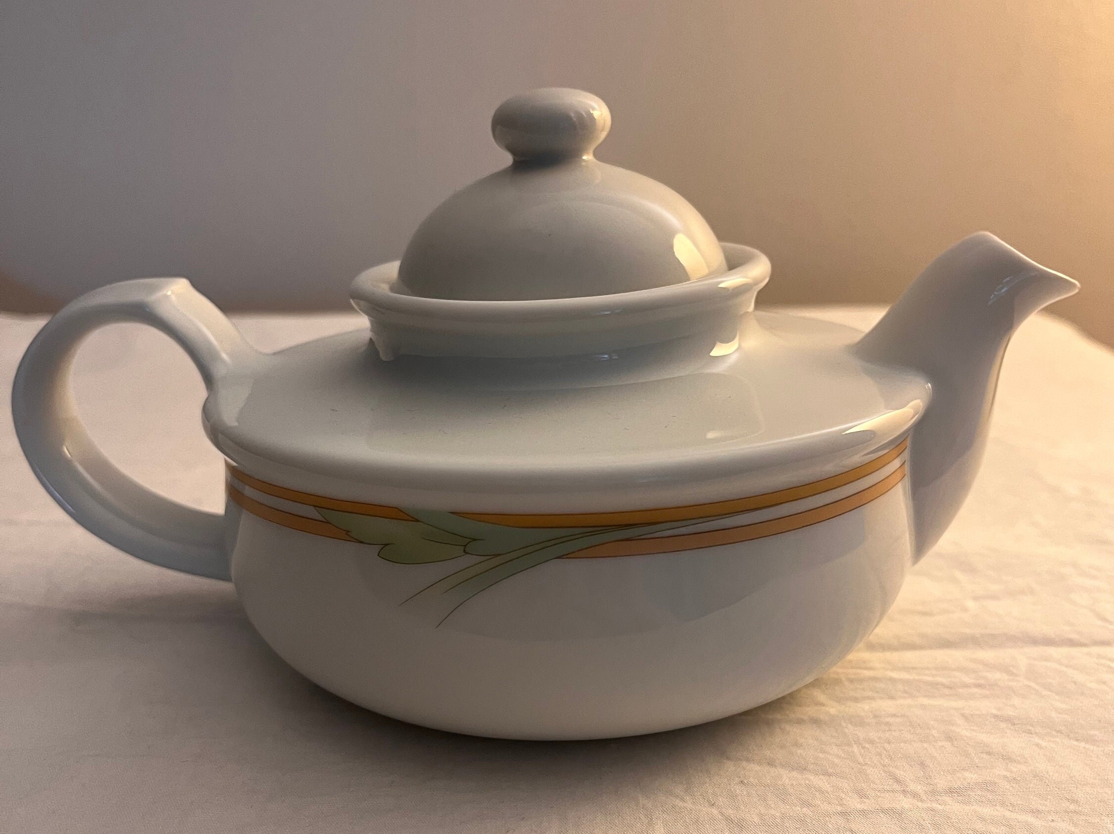Vintage Japanese Tulip Teapot From the Toscany Collection Etsy