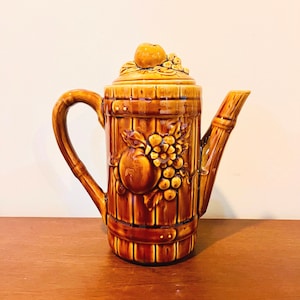 Vintage MCM 1970’s Made in Japan Brown Ceramic Tea/Coffee Pot. Collectable Fruit, Flower and Barrel Tea/Coffee Pot. Collectable MCM Teapot