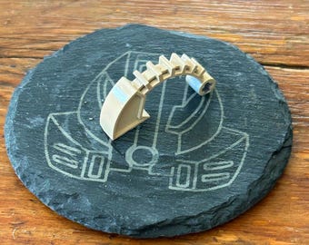 MNOG ICONIC Mahi Nose