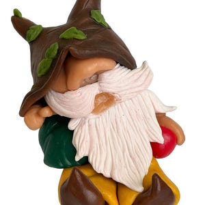 Forest Forager Gnome – Handmade Figurine