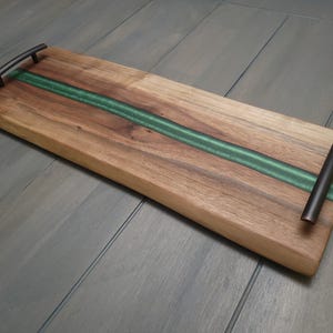 Handmade, Live Edge Walnut, Green River Charcuterie Board: 21.4&quot; x 8&quot; x .75&quot;