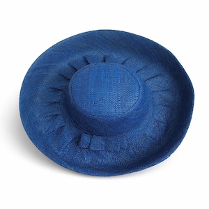 Raffia Curve Brim Hat Standard Brim in Cerulean Blue Madagascan