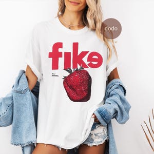 Premium Dominic Fike T-Shirt - Rap Music Shirt - Don&#39;t Forget About Me Album - Dominic Fike Merch - Unisex Rapper Clothing
