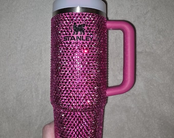 Bling 40oz Fuscia Stanley z czarnym logo