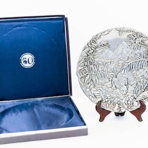 Vintge Arthur Court & Elena Jaguar Plate in Presentation Box | 1991 Nature Watch Conservancy