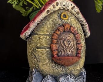 Toadstool Cottage Fairy Garden Pot – Hand-Painted, Weatherproof, and 3D Printed