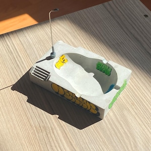 Square Skatepark Ashtray / Skater Ashtray With Street Lamp