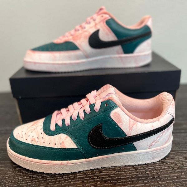 mismatch nike basketball shoes