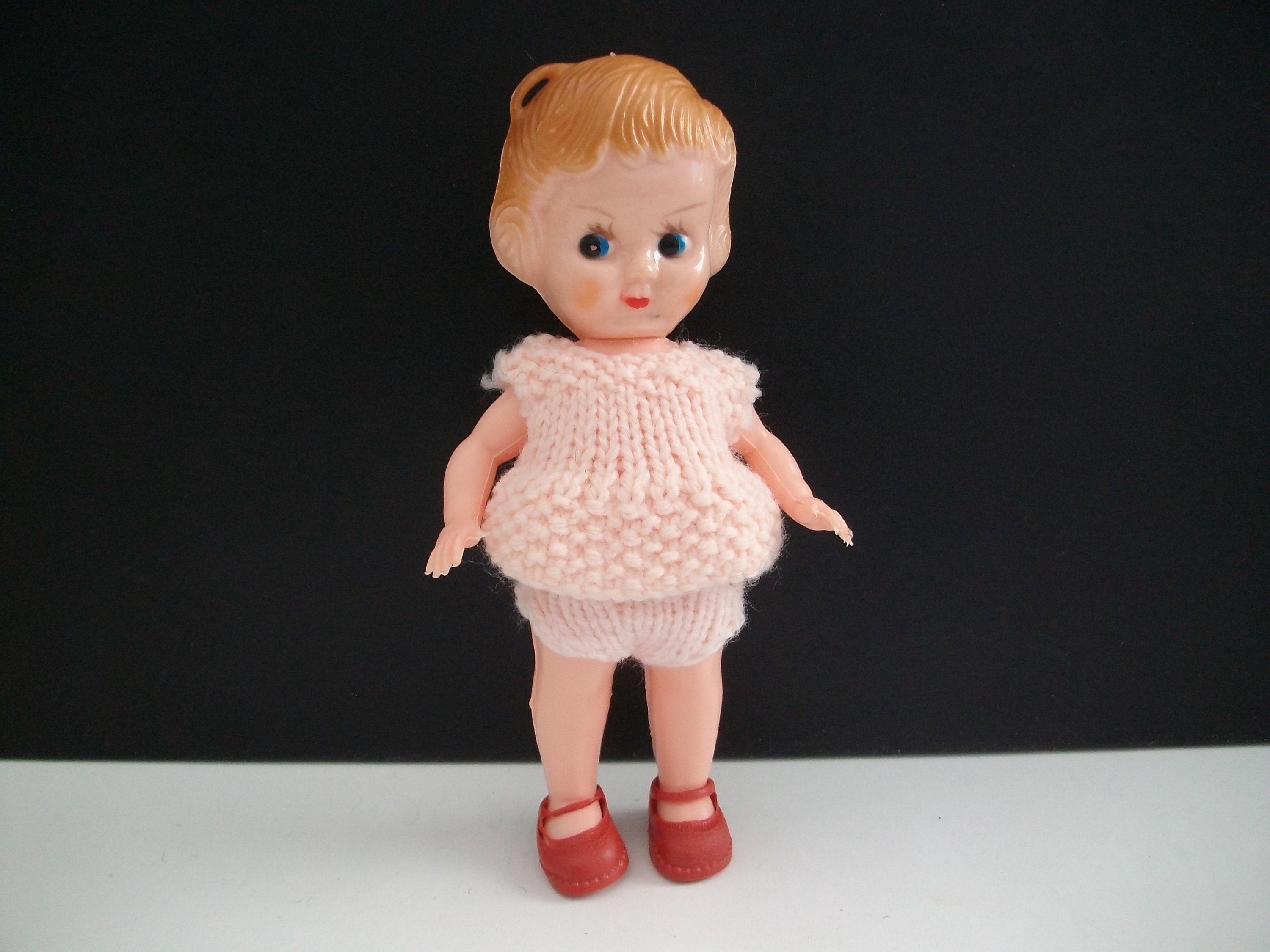 6pcs PLASTIC BABY GAGGLE 1-1/2 Vintage Miniature Dolls Blond Hair