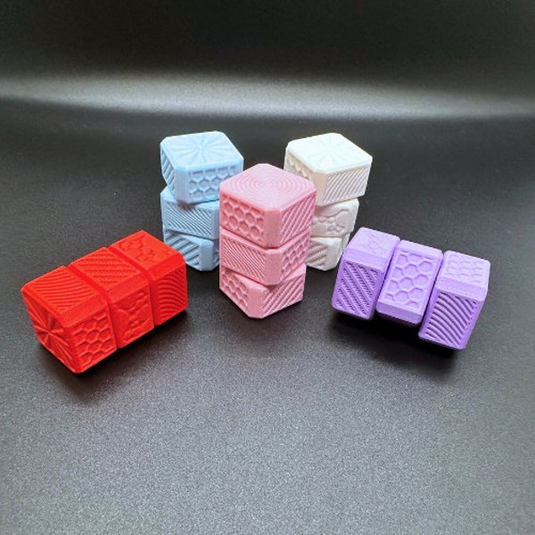 Spinning Fidget Squares - Ultra Quiet, ADHD, Autism, Red, Blue, Pink, Purple, Toy, Gift, 3D Printed, Adults, Kids, Textured, Fun