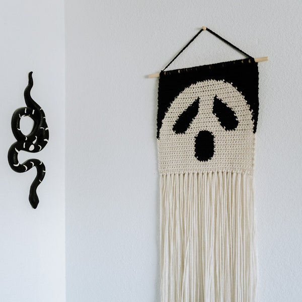 Ghost tapestry crochet pattern / Wall hanging / instant download / weird art / home decor / Halloween decor / halloween crochet pattern