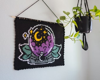 Crystal ball tapestry crochet pattern / Wall hanging / bat crochet / instant download / witch art / Halloween crochet / bat moon
