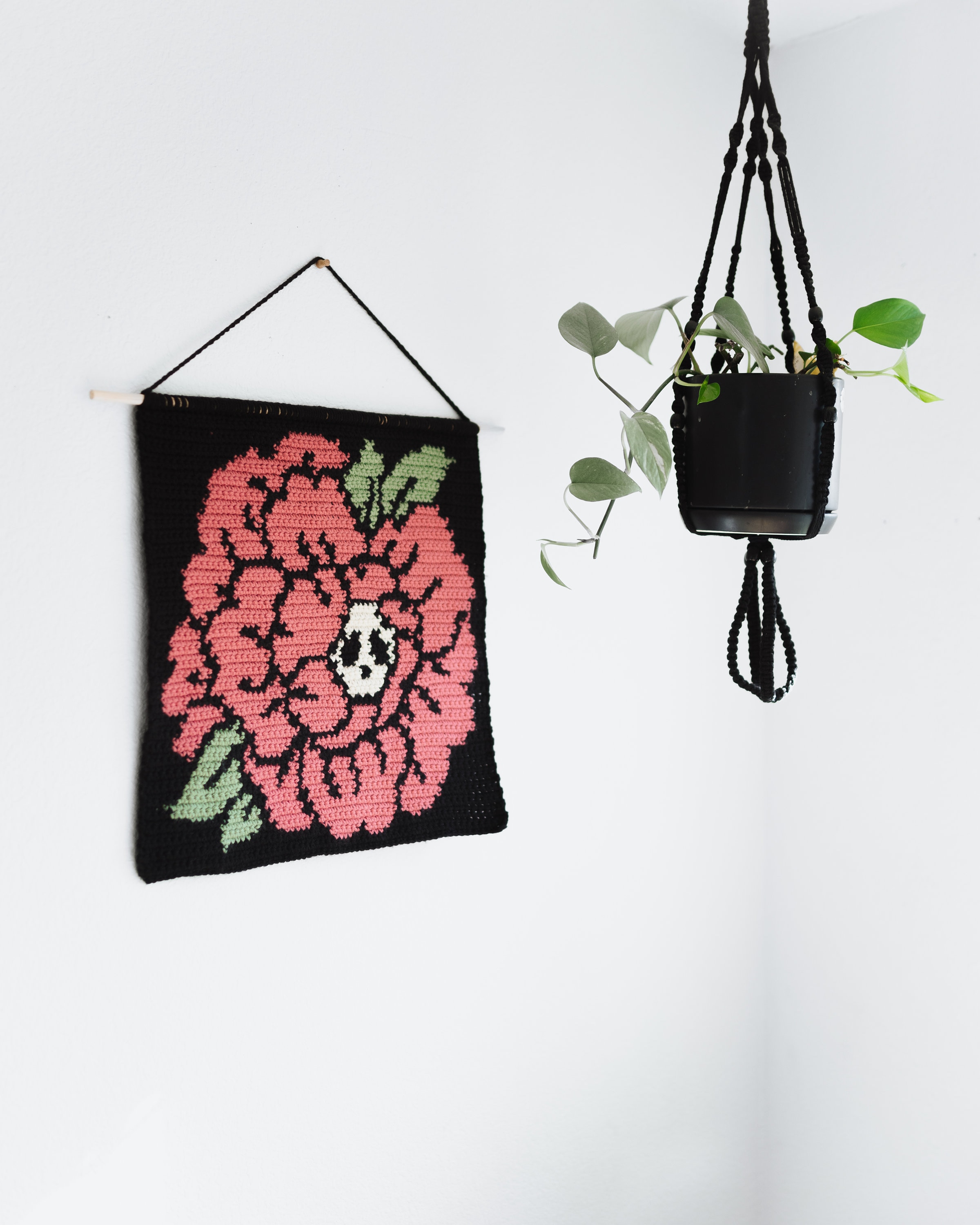 Skull Flower Tapestry Crochet Pattern / Wall Hanging / Instant