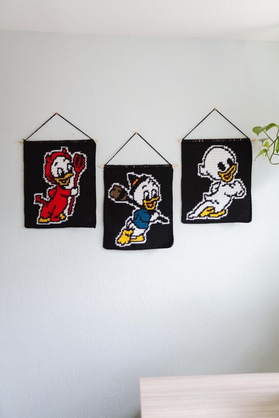 Huey Dewey Louie Halloween tapestry crochet pattern / 3 in 1 pattern / Wall hanging / instant download / halloween decor