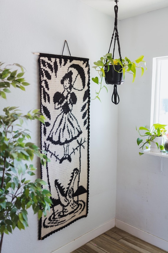 Tightrope girl tapestry crochet pattern / Wall hanging / instant download  / haunted mansion / Halloween decor
