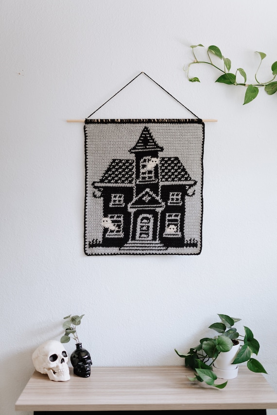 Haunted House Tapestry Crochet Pattern Wall Art Instant Download Weird Art Home Decor Halloween Diy Halloween Crochet Pattern Etsy