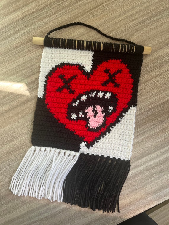 Blah Heart Valentine Tapestry Crochet Pattern / Wall Hanging