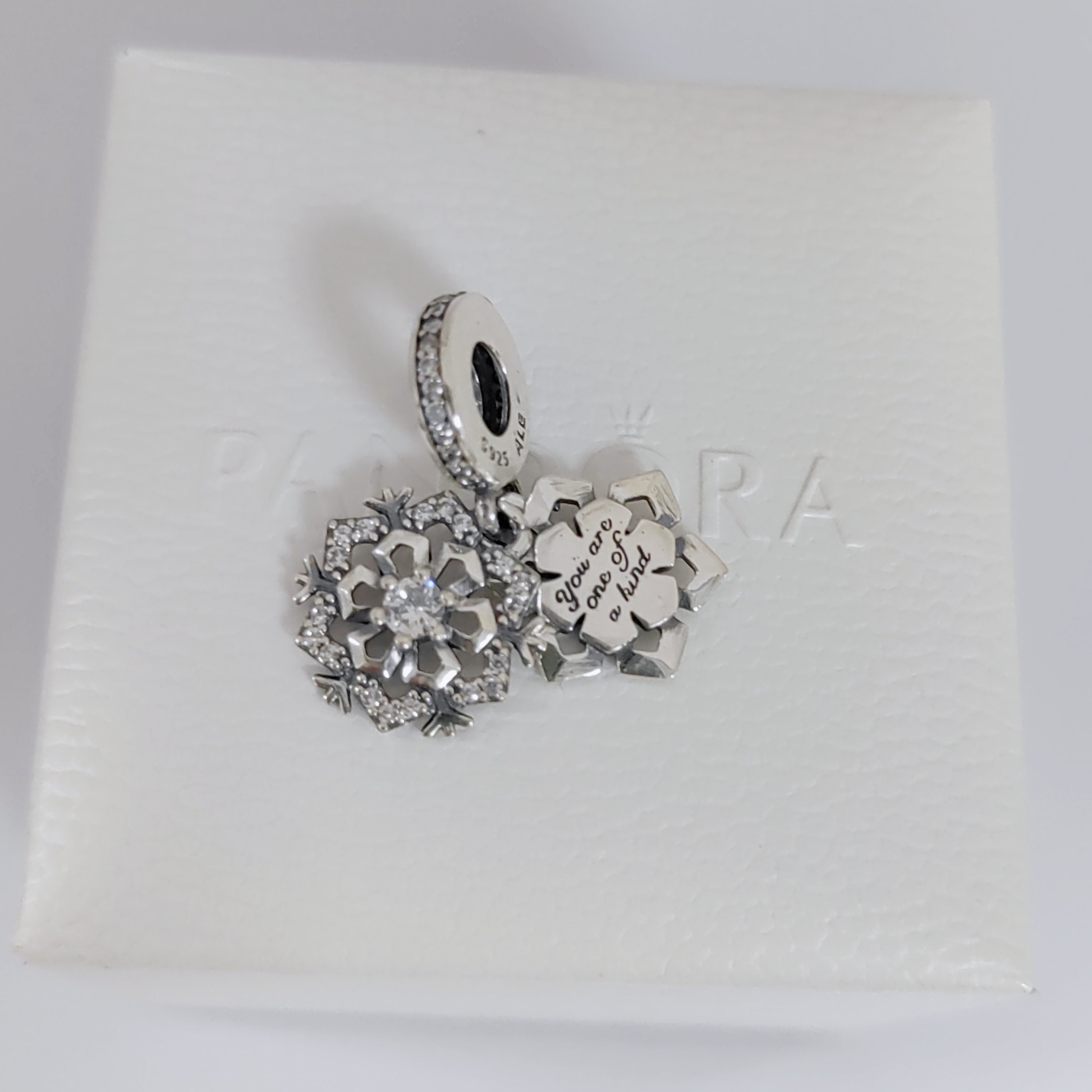 NEW AUTHENTIC PANDORA #792355C01 Charm Sparkling Snowflake Double Dangle  Bead