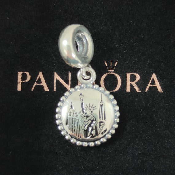 Pandora New York City Statue of Liberty Exclusive Dangle Charm NYC